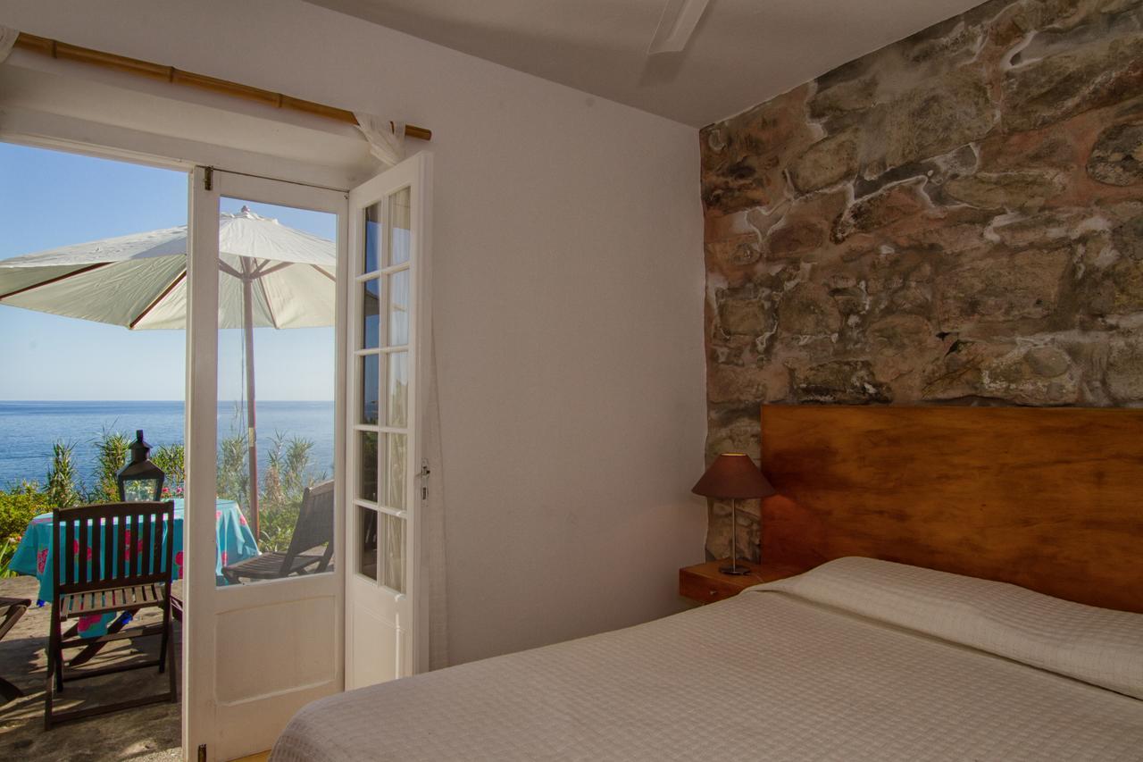 Casa De Pedra Guest House Ribeira Quente Exterior photo